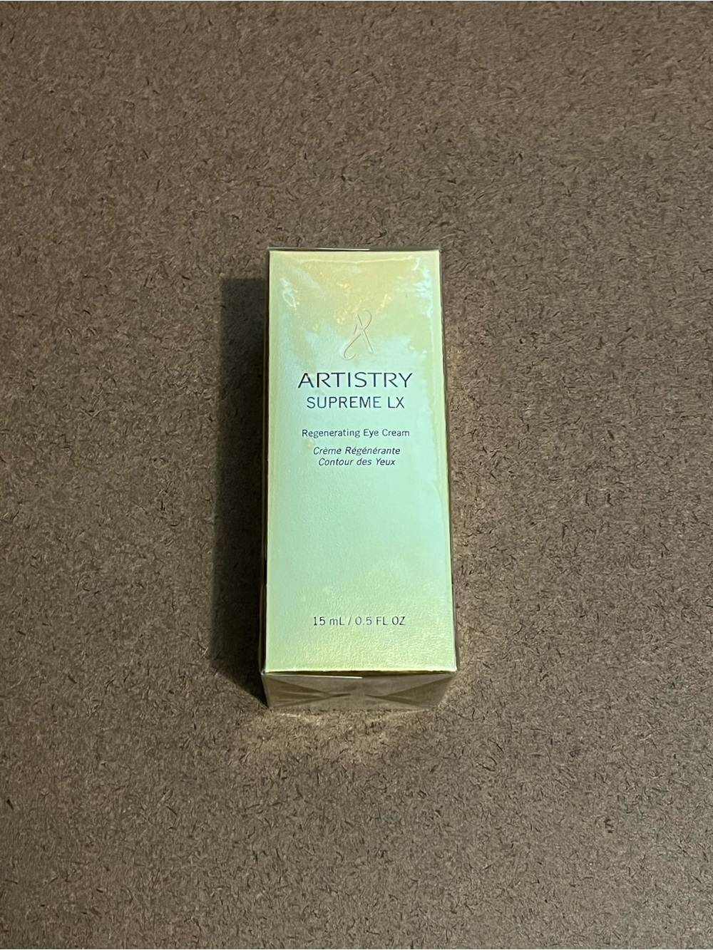 Artistry Supreme LX Regenerating Eye Cream - Pale Gold